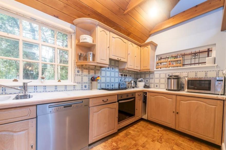 Pass the Keys | Cosy River House With Beautiful Views