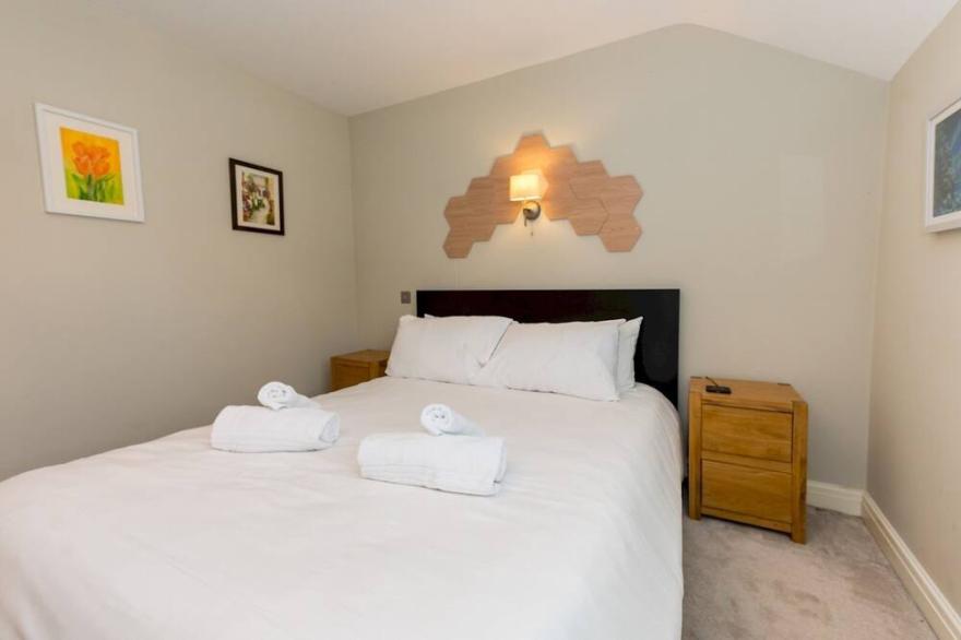 Pass the Keys | 2 Beech Tree Lane a 4 bedroom house