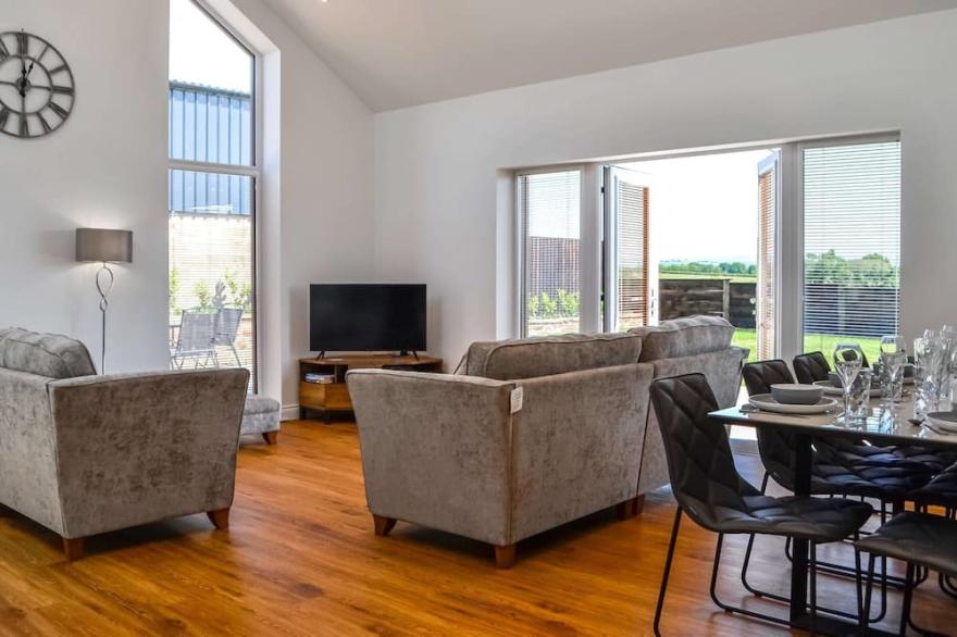 4 bedroom accommodation in Carlisle
