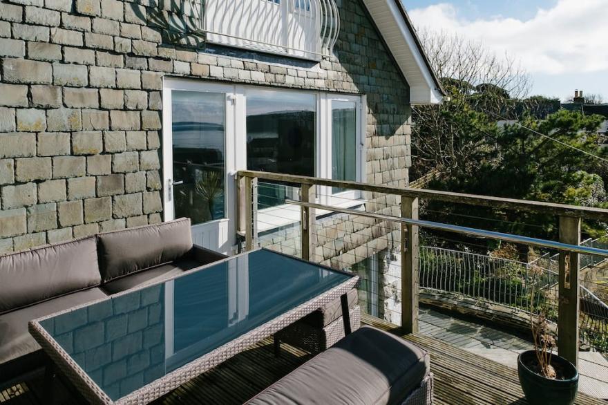 Four Bedroom house overlooking St Mawes Harbour
