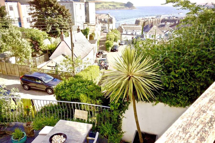Four Bedroom house overlooking St Mawes Harbour