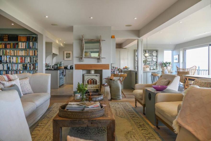 Spinneys & Boathouse · Exclusive Beachfront Holiday Home in Thorpeness