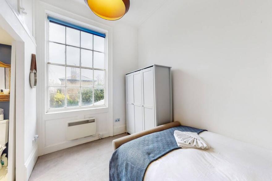 Lovely 1 bedroom apartment in Greenwich