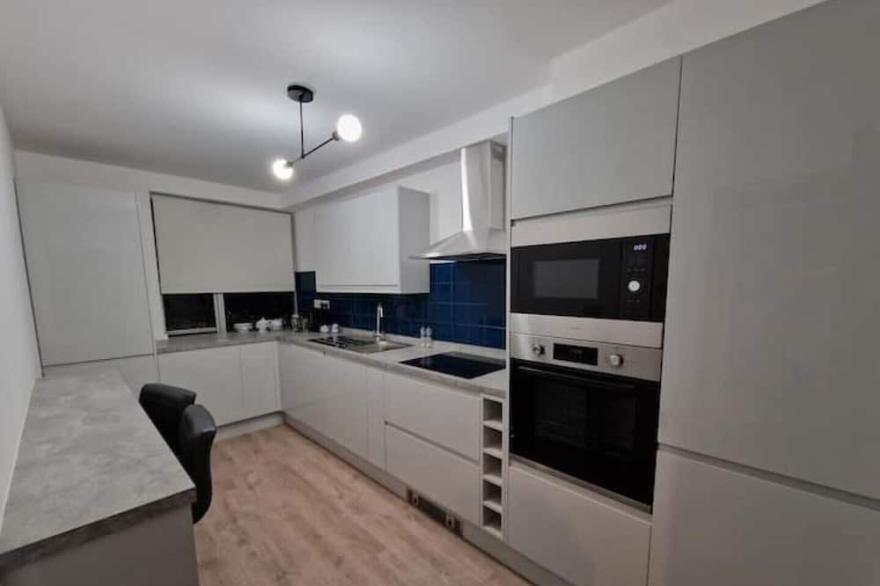 Newly renovated apartment!