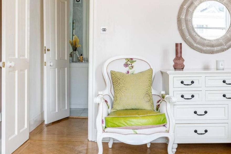 Victorian Regency Royal Abode