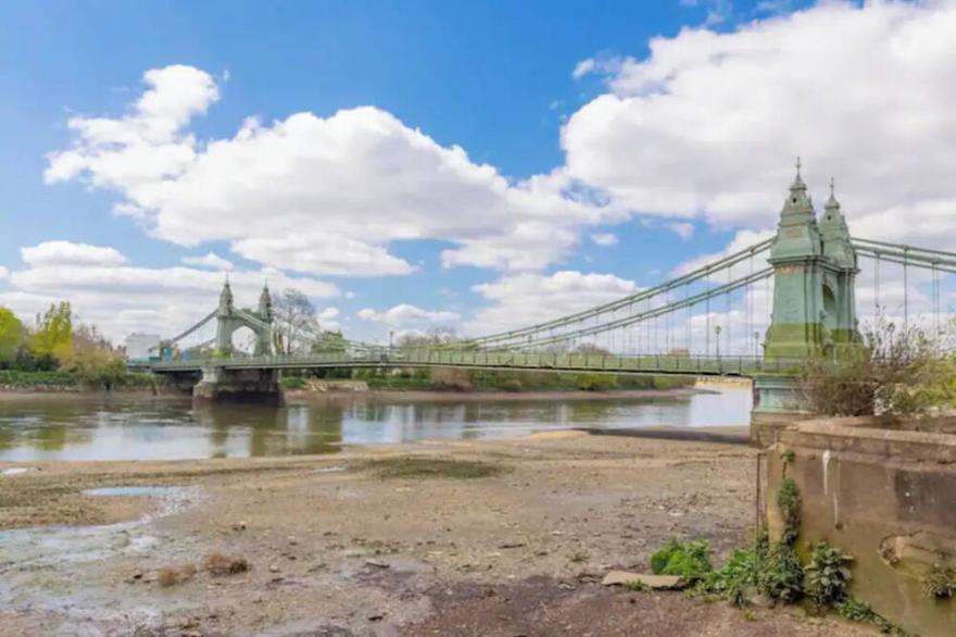 Serene 3BD Flat, view of the Thames - Hammersmith