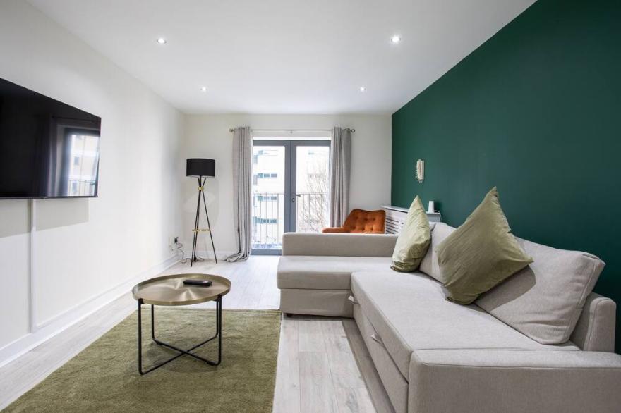 Luxury, Sleeps 6, City Centre