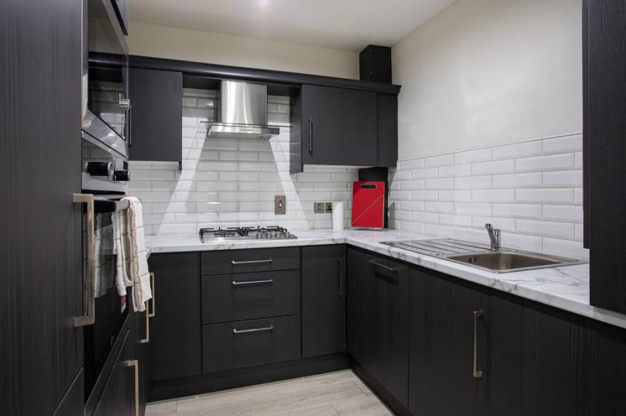 Luxury, Sleeps 6, City Centre