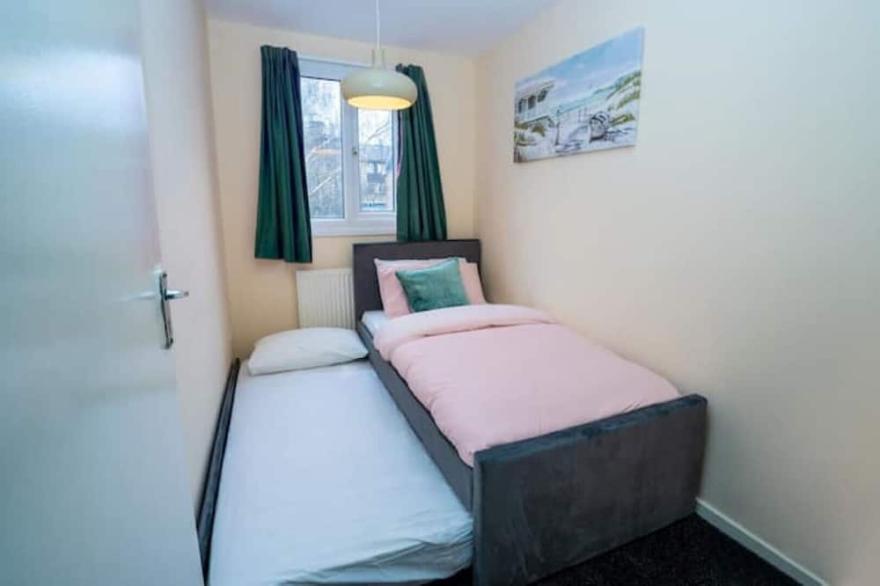 Family Home, 3 Bed Room House in Islington, London