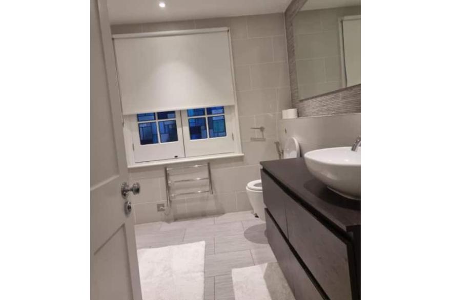 Basement Double room with Private Ensuite
