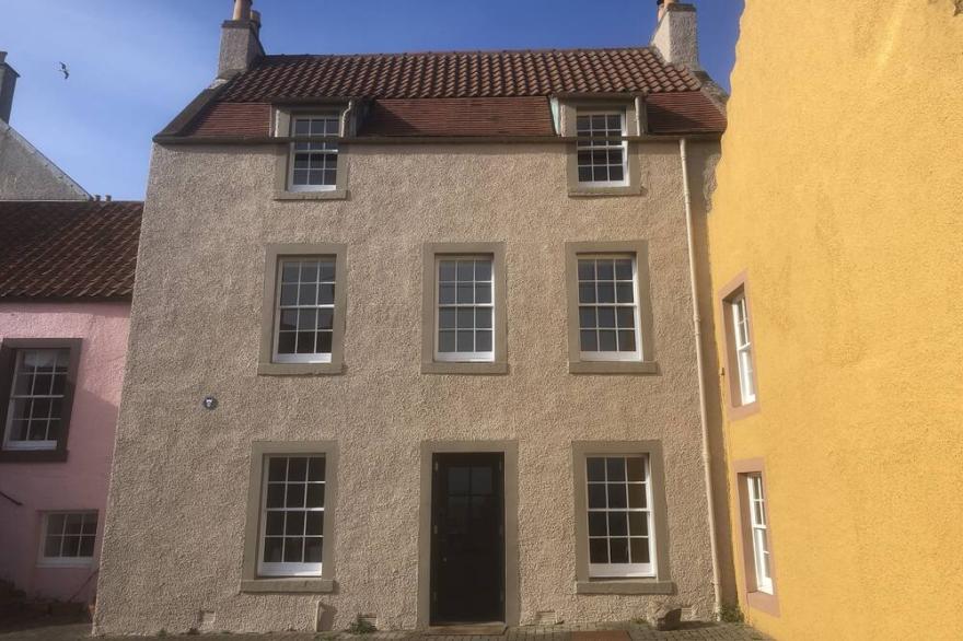 Entire House overlooking St Monans harbour.