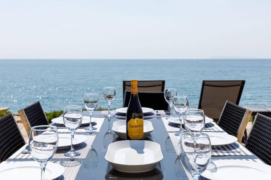 The Sea House - Ultimate Seafront Living & Sunsets