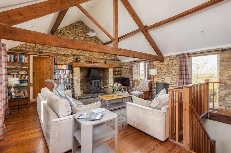 Rural location with lovely countryside views