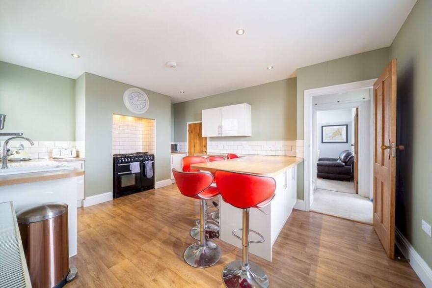 Victorian Town House in Newquay Town Pass the Keys