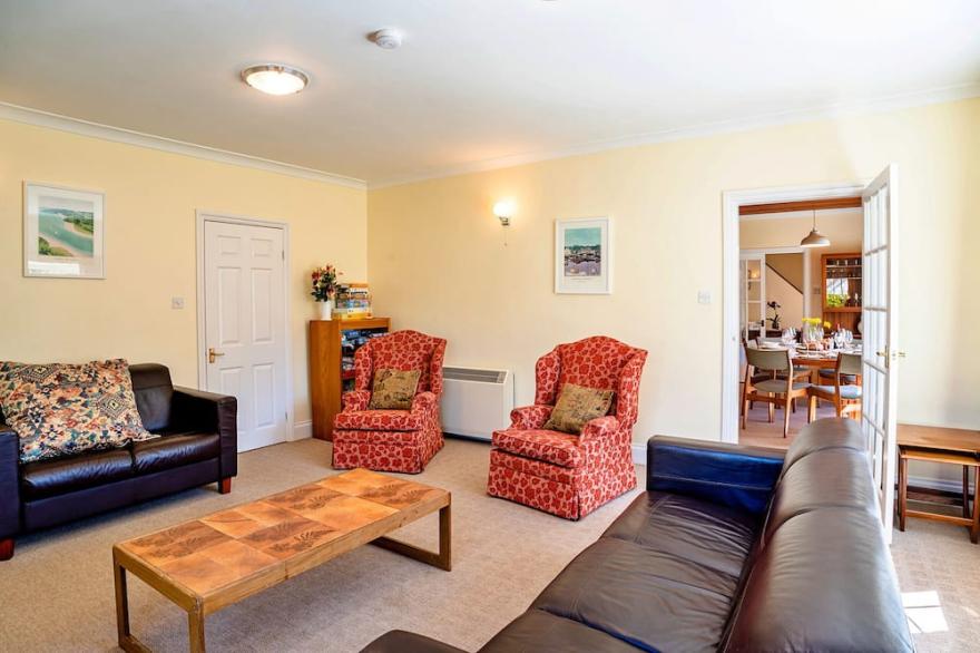 Charming, spacious holiday cottage in Rock