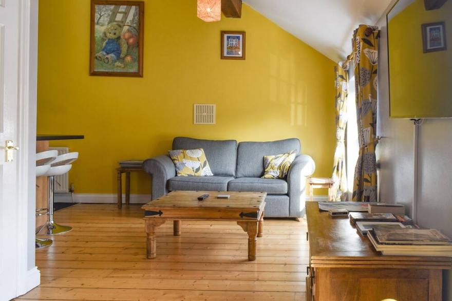 2 bedroom accommodation in Plymouth