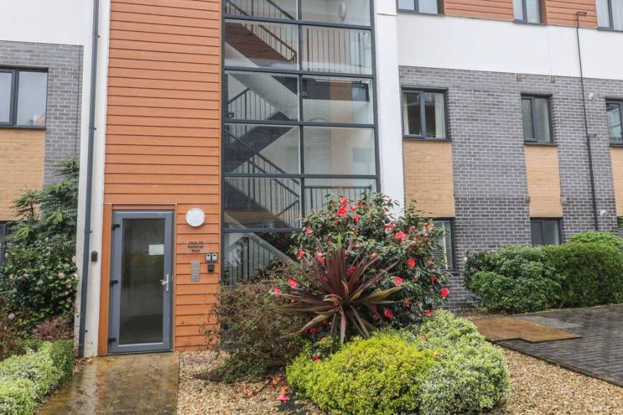 AZURE, family friendly in Charlestown