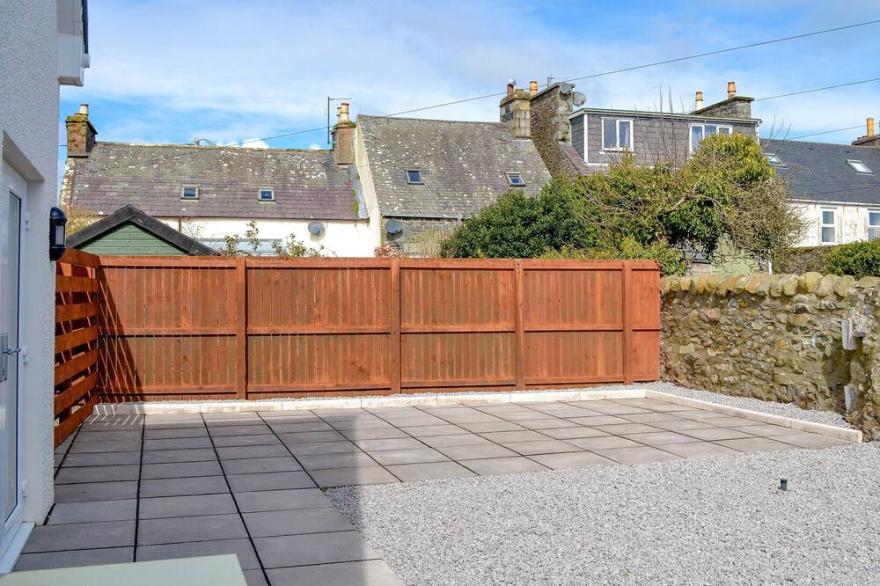 2 bedroom accommodation in Wigtown, near Newton Stewart