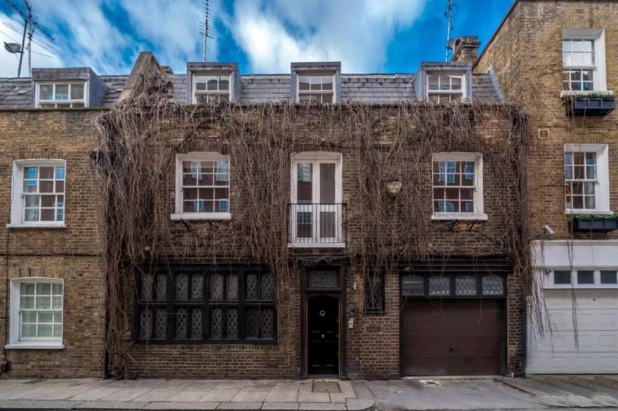 Modern 4bed 3 bath close to Hyde Park