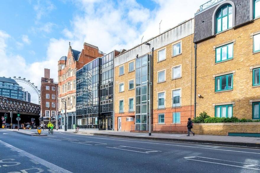 Pass the Keys | Waterloo Apartment close to Attractions