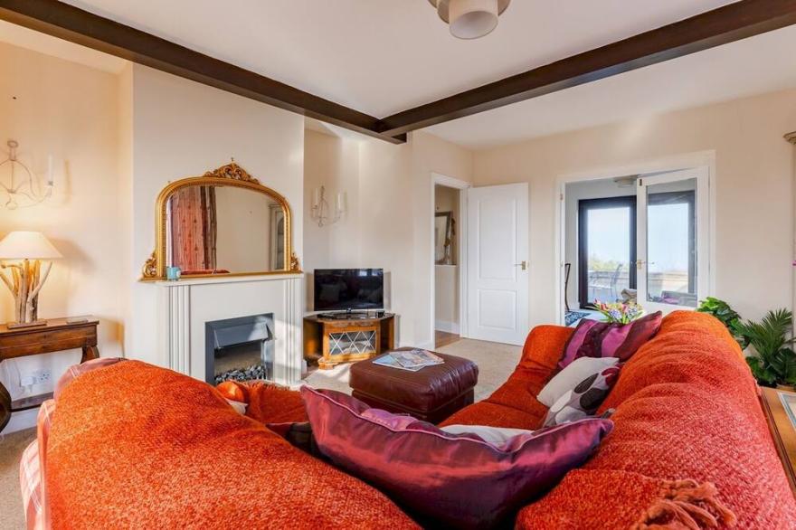 Pass the Keys | Spectacular Panoramic Sea Views