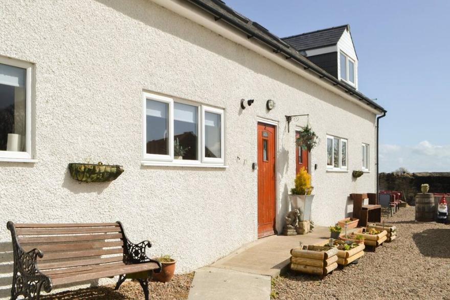3 bedroom accommodation in Belford