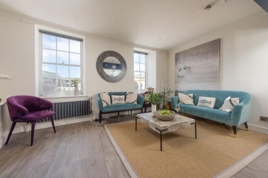 Beach Vista -  an apartment that sleeps 6 guests  in 3 bedrooms