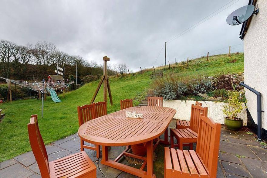 Siop Y Roe - Three Bedroom Cottage, Sleeps 6