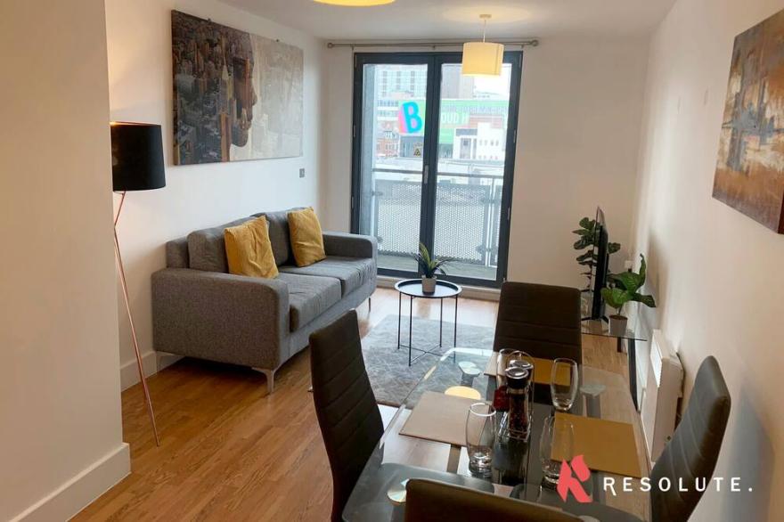 ★ Stylish Arcadian Centre - One Bedroom - Large Balcony - Bullring Shopping