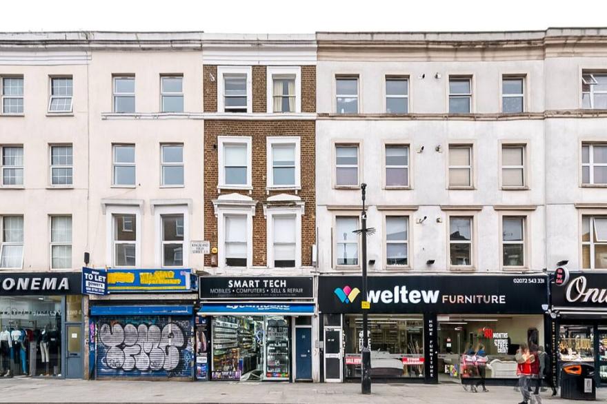 Artsy Dalston Flat