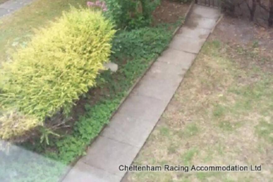 Great Value in West Cheltenham - Sleeps 5