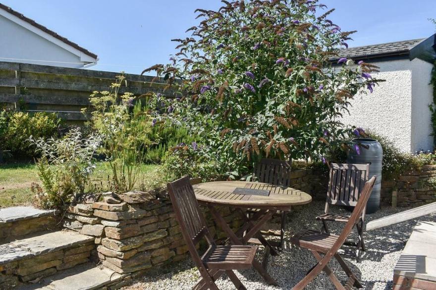 2 bedroom accommodation in Padstow