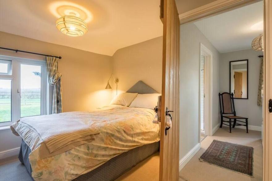 Bewick Cottage - Charming & Cosy Country Cottage