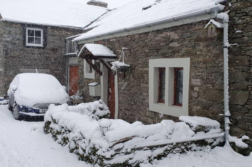 17th century Westmorland stone cottage retaining many original features. Haweswater and Ullswater La