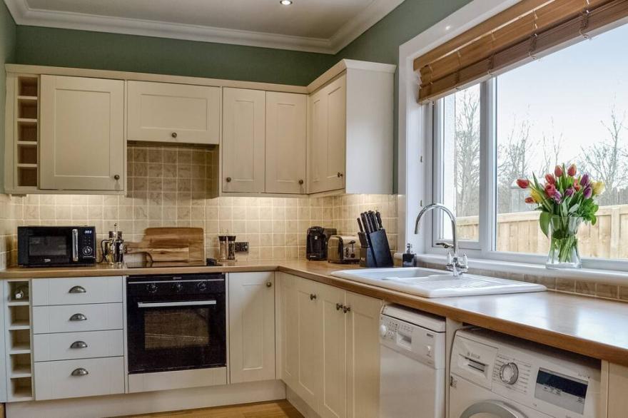 2 bedroom accommodation in Aberargie, near Perth