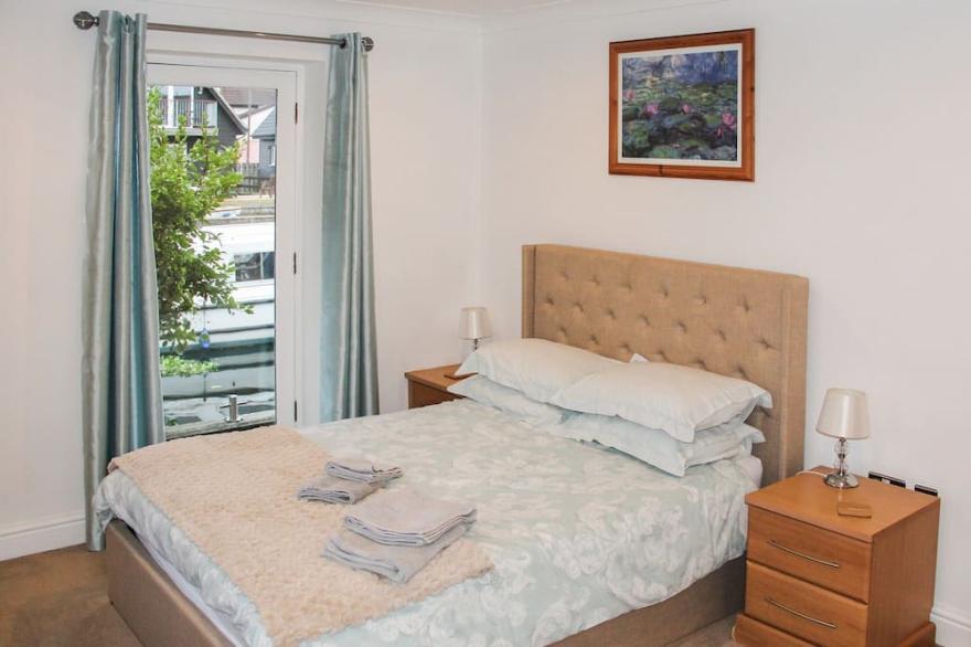 4 bedroom accommodation in Horning
