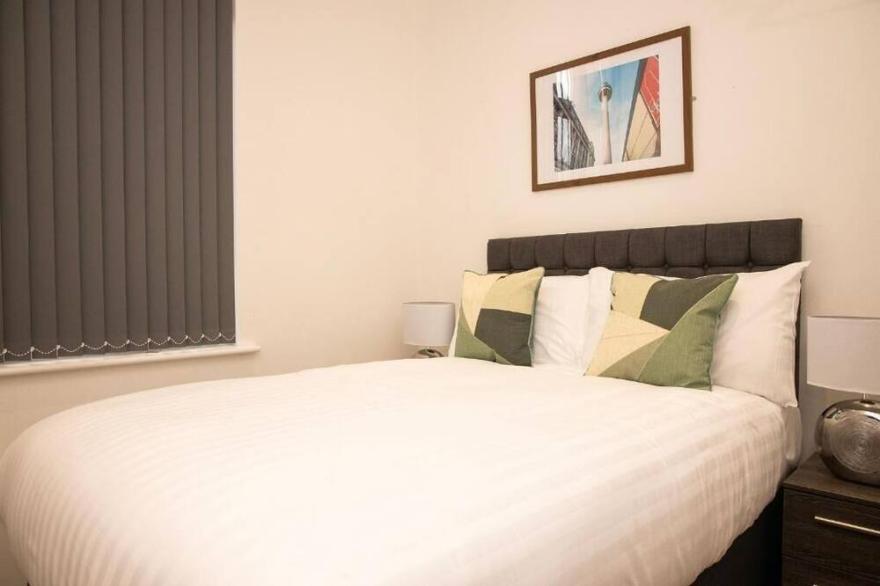 Prime Location Liverpool City Centre Apartment