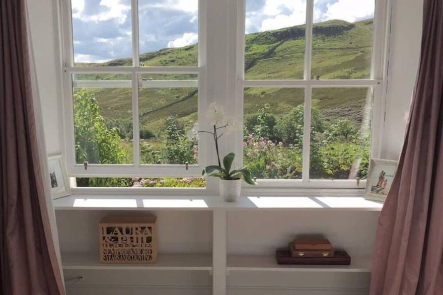 Cottage in the Glen - Breathtaking secluded Cottage with Hot Tub