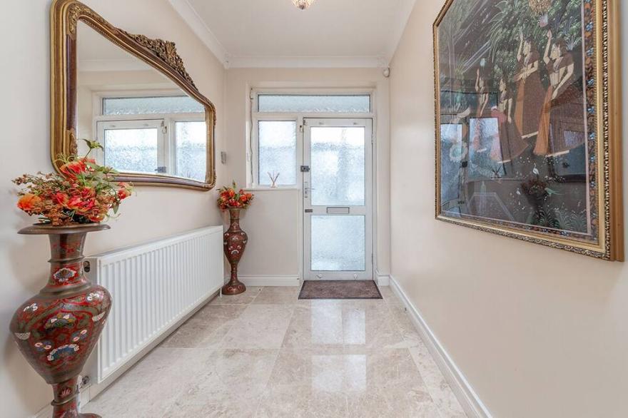 Marlands Residence - Ilford