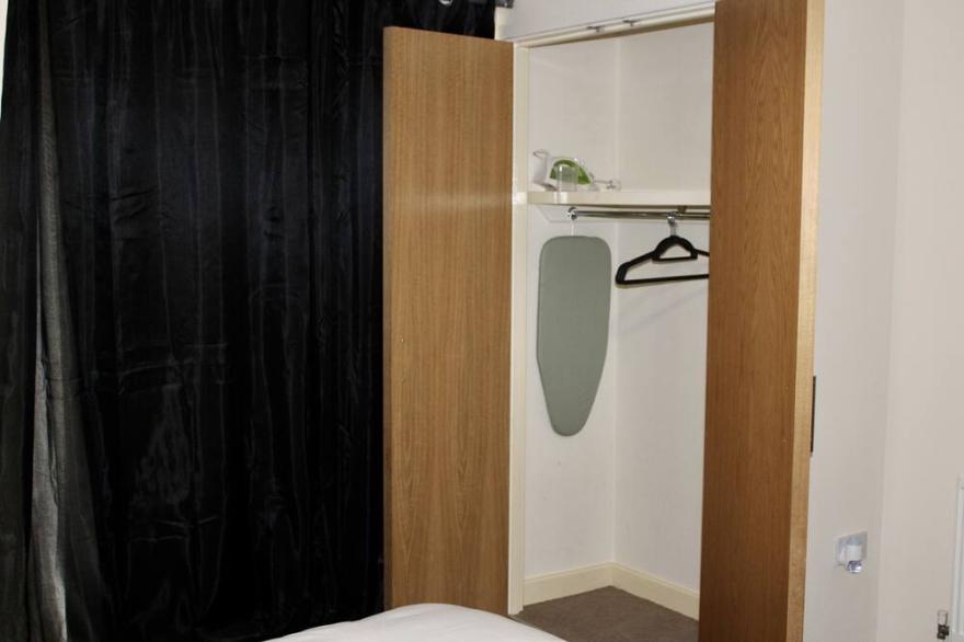 Glamorous two bed flat