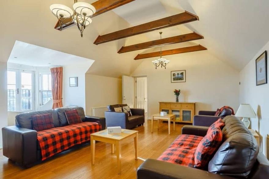 Luxury Self Catering Lodge With Indoor Private Swimming Pool And Sea View