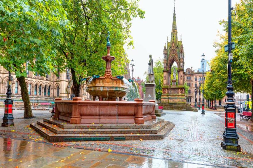Pass the Keys | Refurbished Home Near City Centre