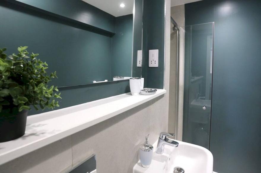 Pass the Keys | Central Skyline Flat | Weekly and Monthly Discounts