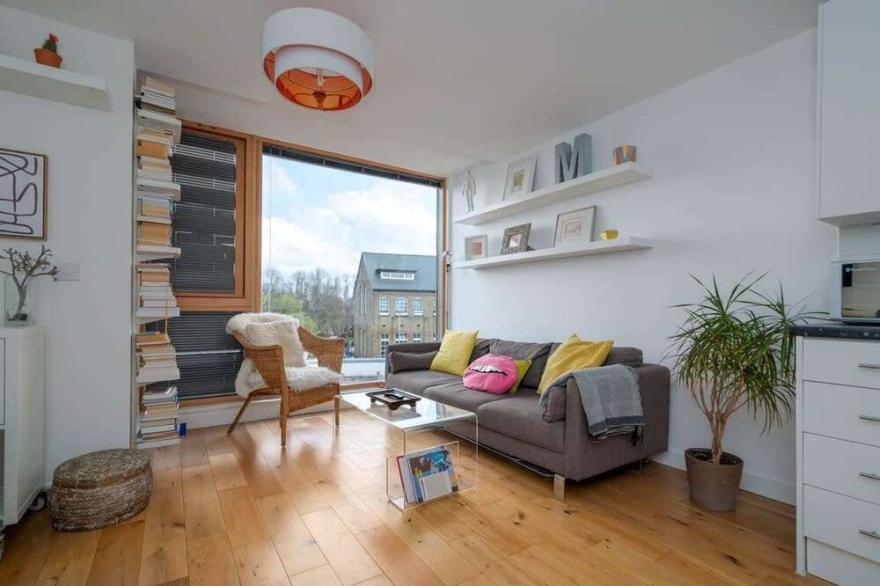 GuestReady - Stylish stay with skyline views