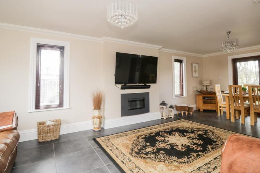 MILL END, pet friendly, luxury holiday cottage in Penrith