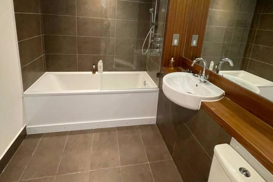 Peaceful 1BD Flat with Balcony - Bethnal Green