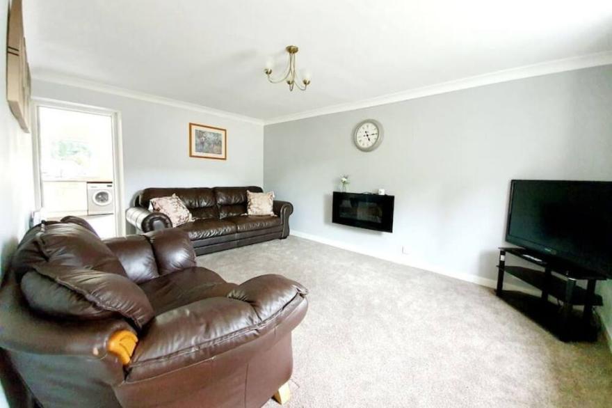 Spacious Holiday Home Closeby River in Alness!