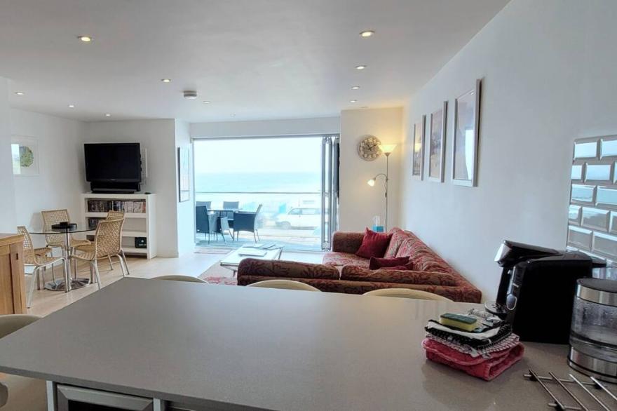 Just Wow! Luxury 2 bed apartment. Stunning views!