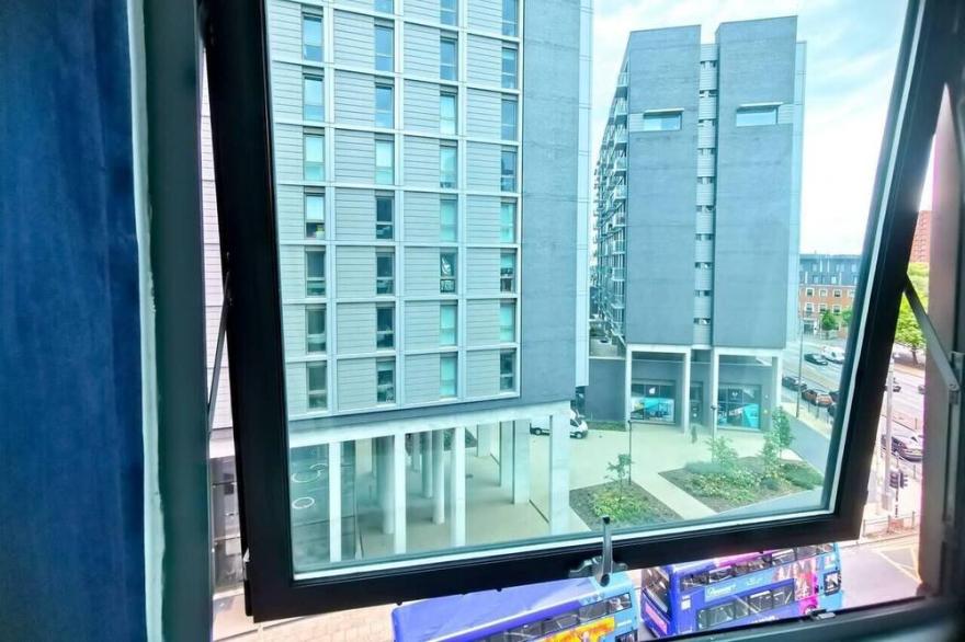 2-Bed Apartment near city centre