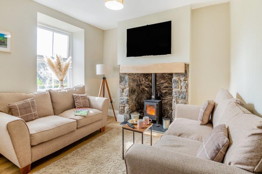 2 bedroom accommodation in Capel Garmon, near Betws-y-Coed